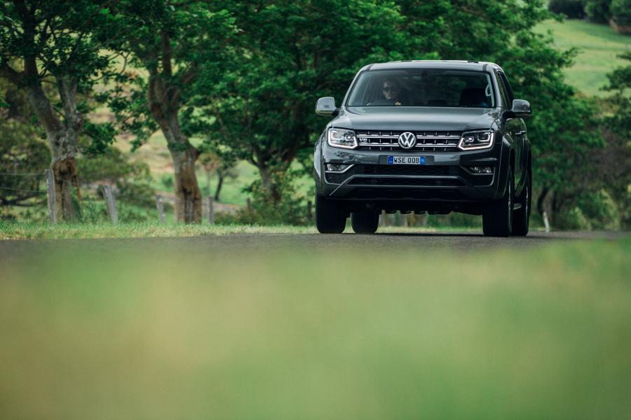  Volkswagen Amarok Double Cab Highline 2016 года  (AU) (фото 17 из 30)
